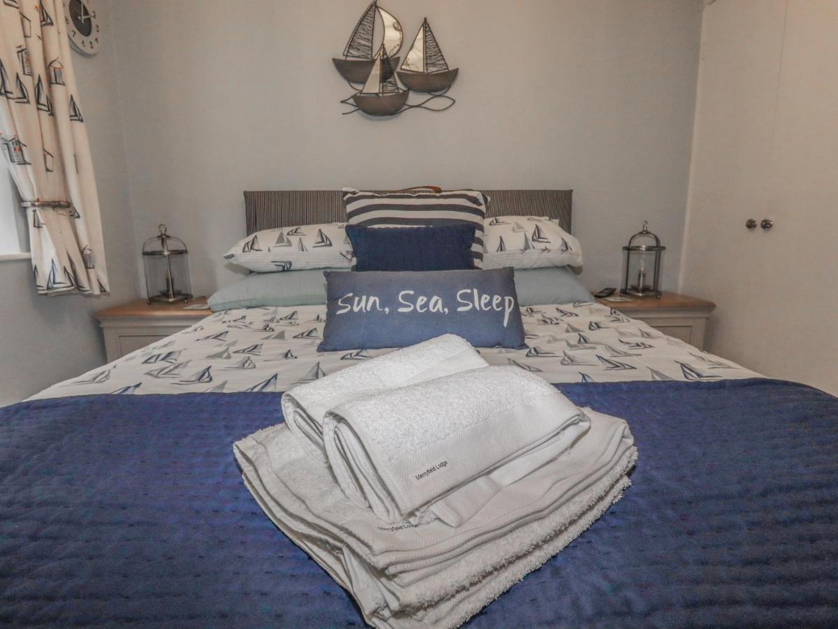 ליסקירד Merryfield Lodge מראה חיצוני תמונה